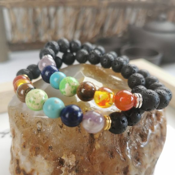 BLACL LAVA  CHAKRA GEMSTONE BRACELET - Picture 1 of 4